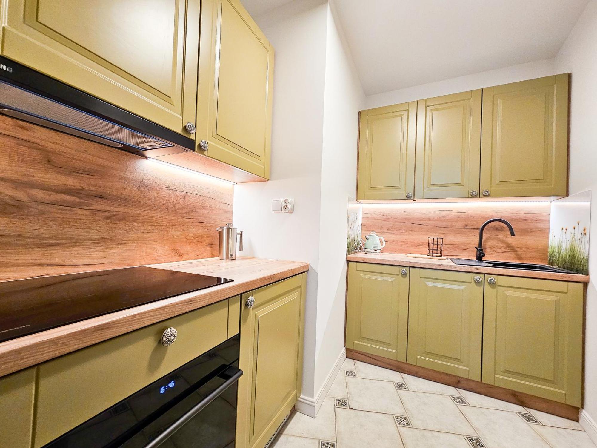 Butik Apartamenty Old Town Torun - Parking Ngoại thất bức ảnh