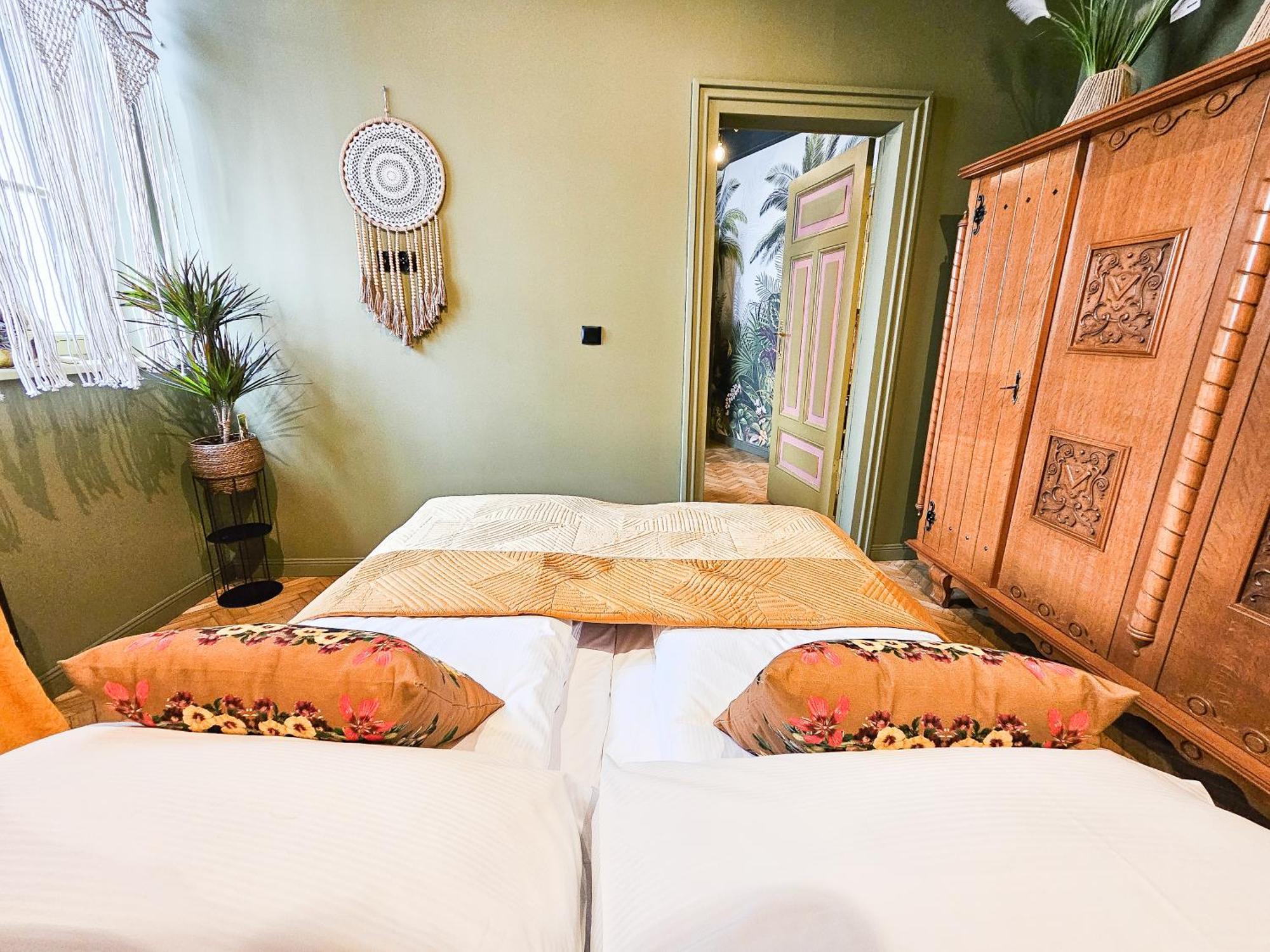 Butik Apartamenty Old Town Torun - Parking Ngoại thất bức ảnh