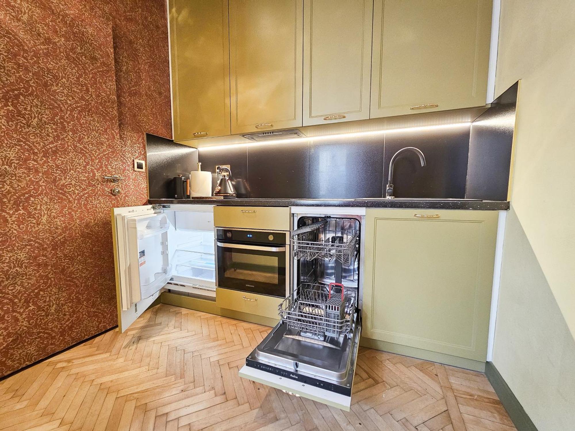 Butik Apartamenty Old Town Torun - Parking Ngoại thất bức ảnh